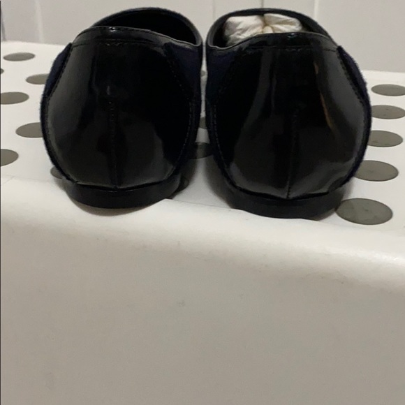 Flat - Picture 3 of 4